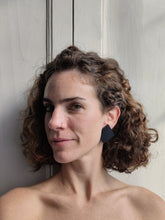 Load image into Gallery viewer, Black M almost square