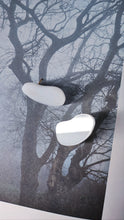 Load image into Gallery viewer, Small organic shape WHITE