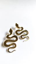 Load image into Gallery viewer, Golden Snake