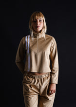 Load image into Gallery viewer, Velvet blouse