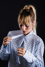 Load image into Gallery viewer, Blue blouse