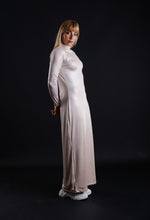 Load image into Gallery viewer, Elegant Champagne dress