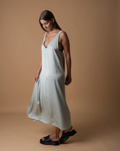 Load image into Gallery viewer, Strapped blue dress