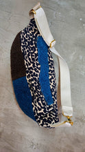 Load image into Gallery viewer, Waist bag in cream, printed or blue silver