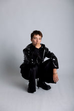 Load image into Gallery viewer, Vinyl jacket