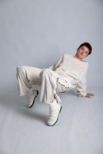 Load image into Gallery viewer, Button stripped velvet pants