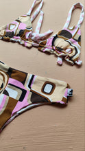 Load image into Gallery viewer, Reversible vintage print bikini