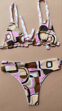 Load image into Gallery viewer, Reversible vintage print bikini