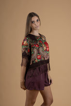Load image into Gallery viewer, Portuguese scarf f-shirt in 3 colors