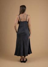 Load image into Gallery viewer, Curpo slip dress