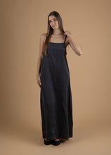 Load image into Gallery viewer, Slip dress V back