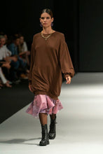 Load image into Gallery viewer, Knitted oversized hoodie