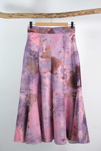 Load image into Gallery viewer, Classic printed skirt