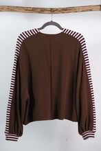 Load image into Gallery viewer, Knitted blouse