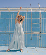 Load image into Gallery viewer, Mint long dress with V back