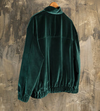 Load image into Gallery viewer, Green velvet bomber