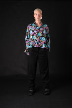 Load image into Gallery viewer, Flower shirt
