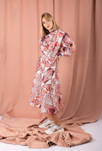 Load image into Gallery viewer, Diamond blouse