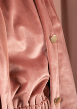 Load image into Gallery viewer, Pleated big bomber