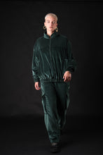 Load image into Gallery viewer, Green velvet cargo trousers