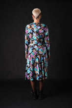Load image into Gallery viewer, Flower dress