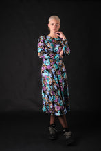 Load image into Gallery viewer, Flower dress