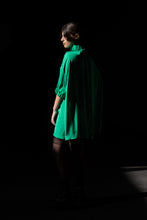 Load image into Gallery viewer, Pleated short dress