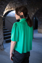 Load image into Gallery viewer, Janis crop shirt 2