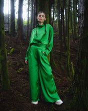 Load image into Gallery viewer, Flowy green pants