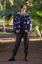 Load image into Gallery viewer, Printed puffer