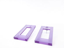 Load image into Gallery viewer, Rectangular lilac acrylic earrings