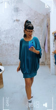 Load image into Gallery viewer, Pleated hoodie dress