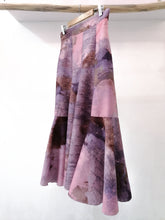 Load image into Gallery viewer, Classic printed skirt