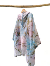 Load image into Gallery viewer, Marble Cape