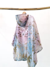 Load image into Gallery viewer, Marble Cape