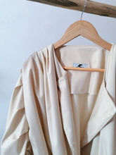 Load image into Gallery viewer, All pleated trenchcoat