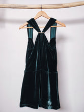 Load image into Gallery viewer, Short dark green dress