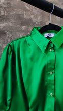 Load image into Gallery viewer, Silk green jane shirt