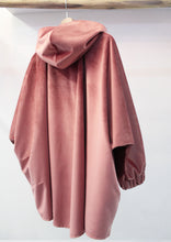Load image into Gallery viewer, Flowy coat