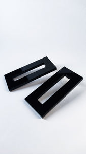 Black rectangular Edge