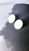 Load image into Gallery viewer, Small circles WHITE
