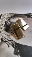 Load image into Gallery viewer, Rectangular shape in gold
