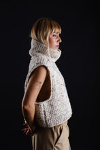 Load image into Gallery viewer, Crochet vest in beige
