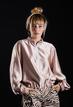 Load image into Gallery viewer, Bomber jacket in gold
