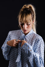 Load image into Gallery viewer, Blue blouse
