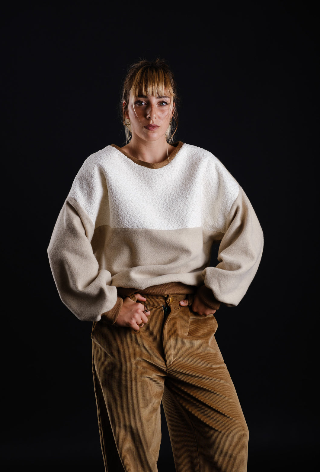 Unisex 2 tones pullover