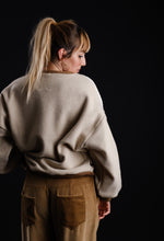 Load image into Gallery viewer, Unisex 2 tones pullover
