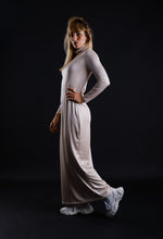 Load image into Gallery viewer, Elegant Champagne dress
