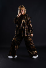 Load image into Gallery viewer, Printed velvet pants
