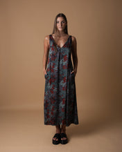 Load image into Gallery viewer, Printed stripped dress
